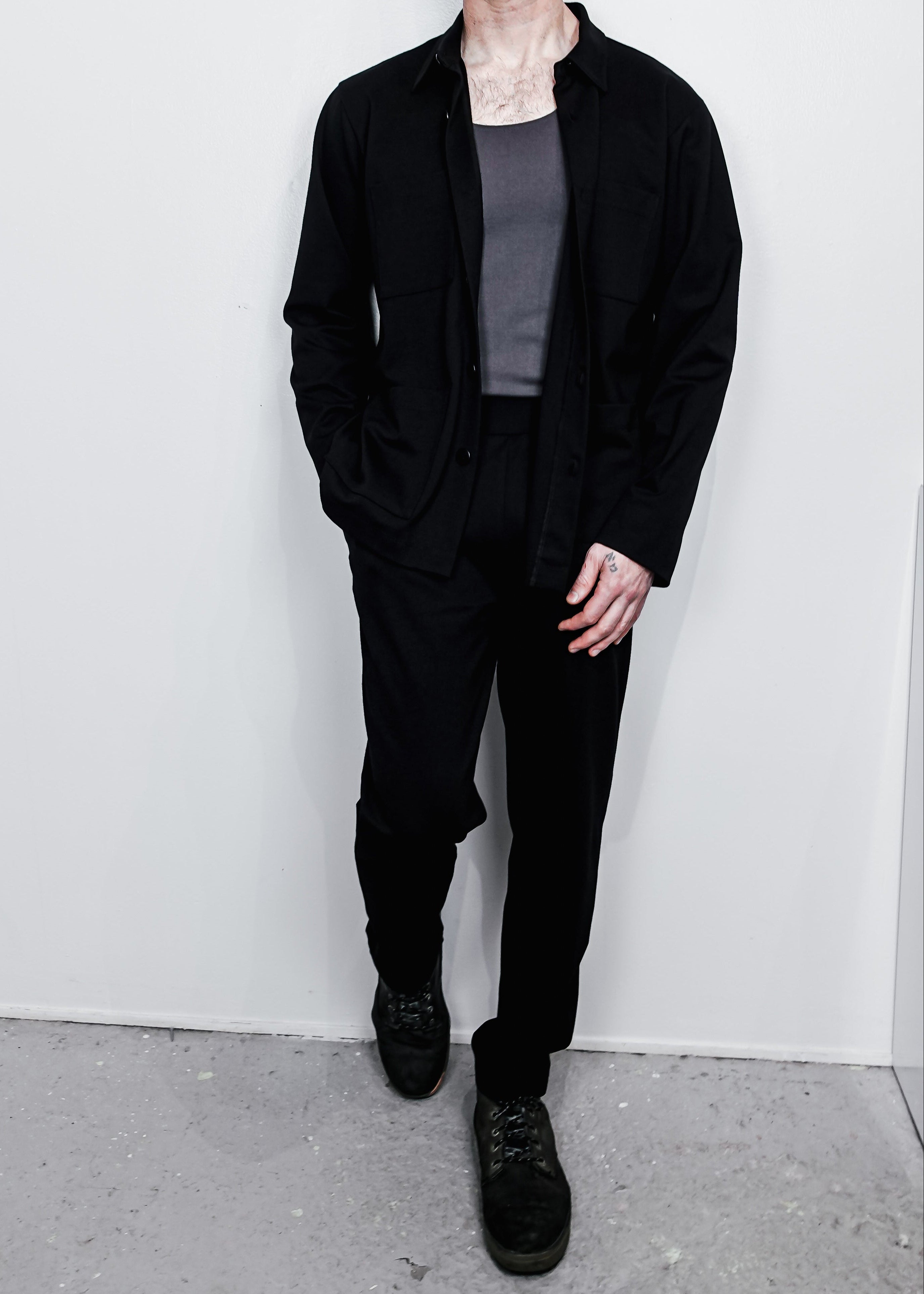 Straight Leg Pant in Black