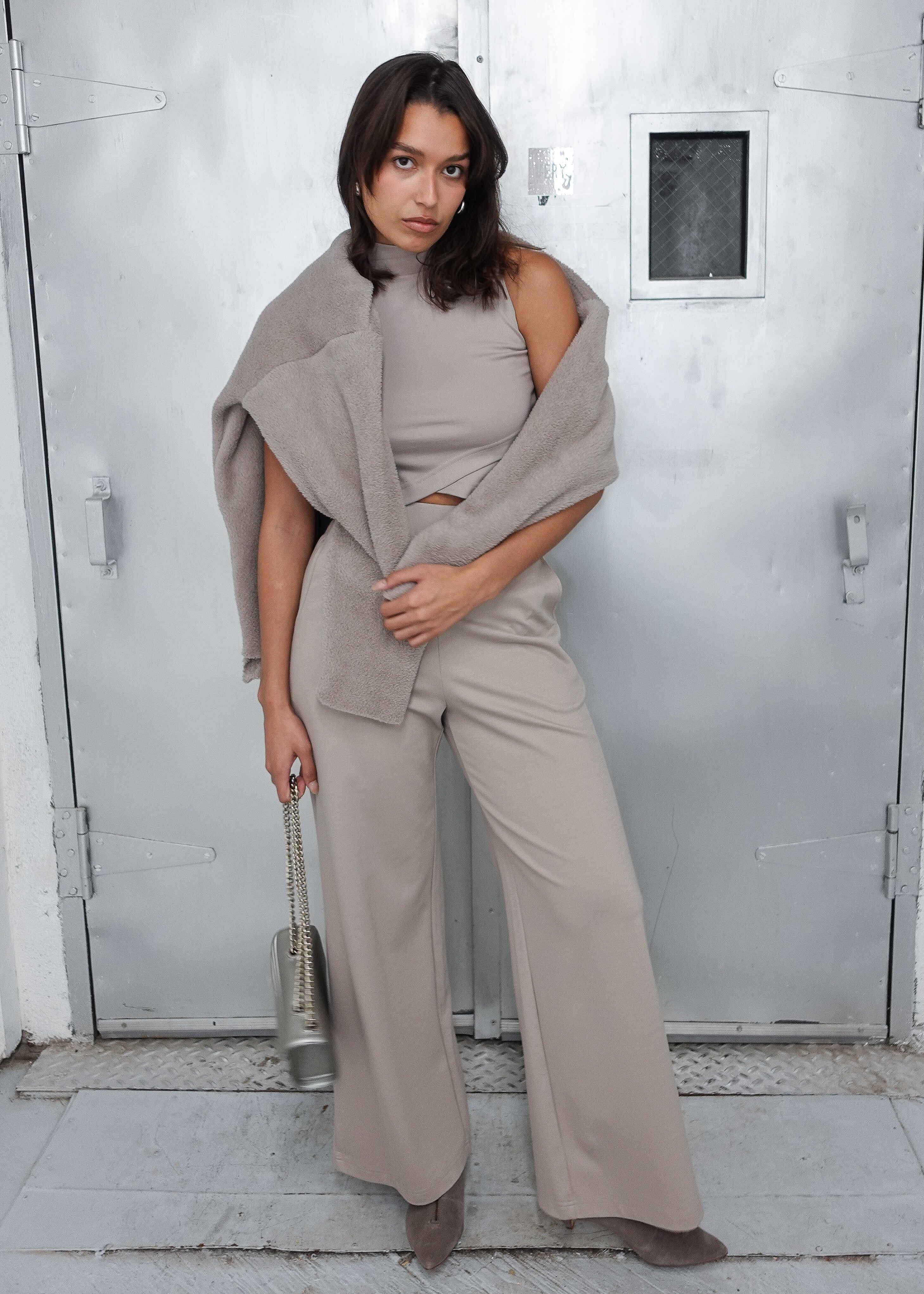 Plover Top 2-in-1 in Taupe