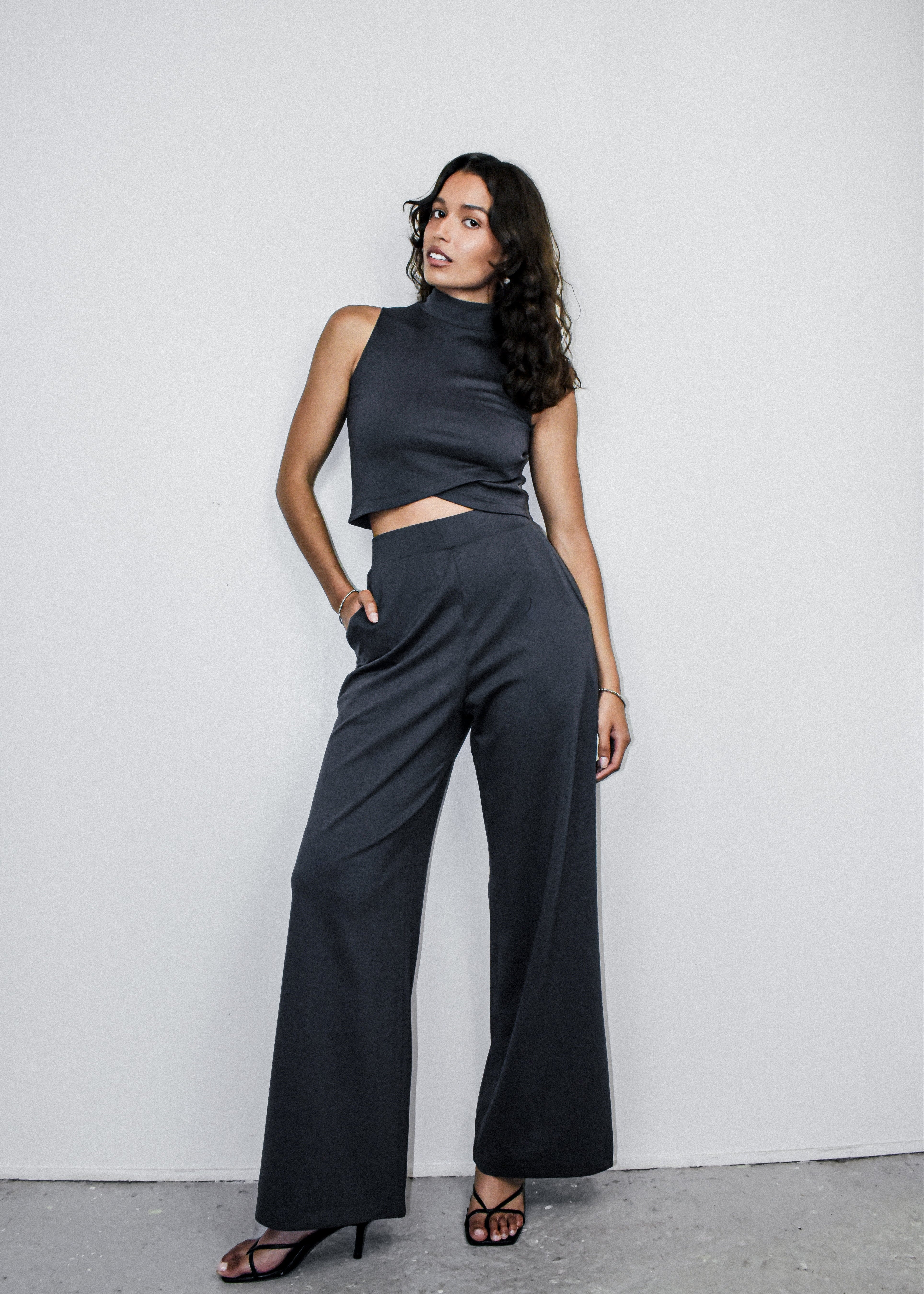 Plover Top 2-in-1 in Pewter