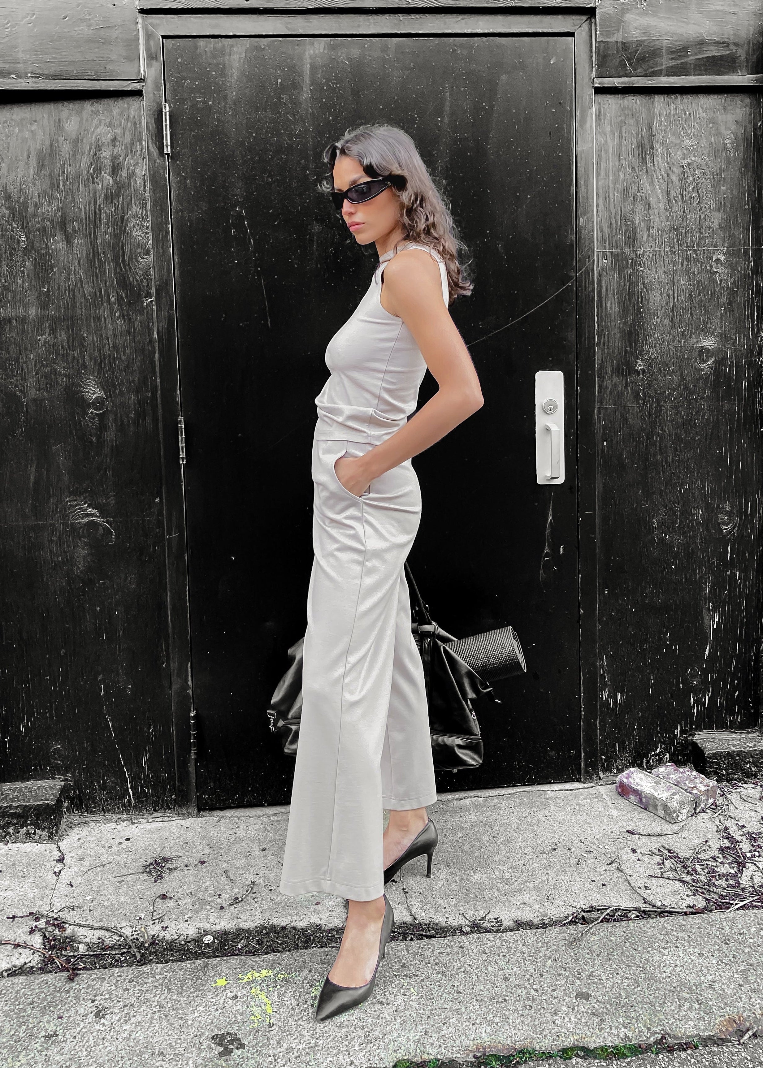 Sparrow Top 2-in-1 in Taupe