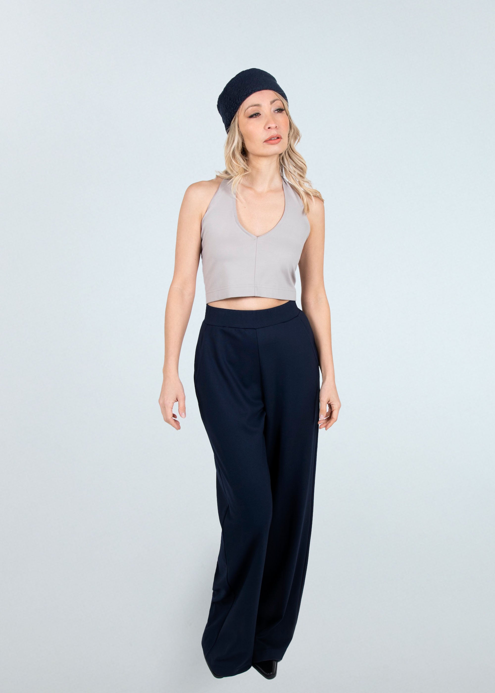 Starling Crop 2-in-1 in Taupe