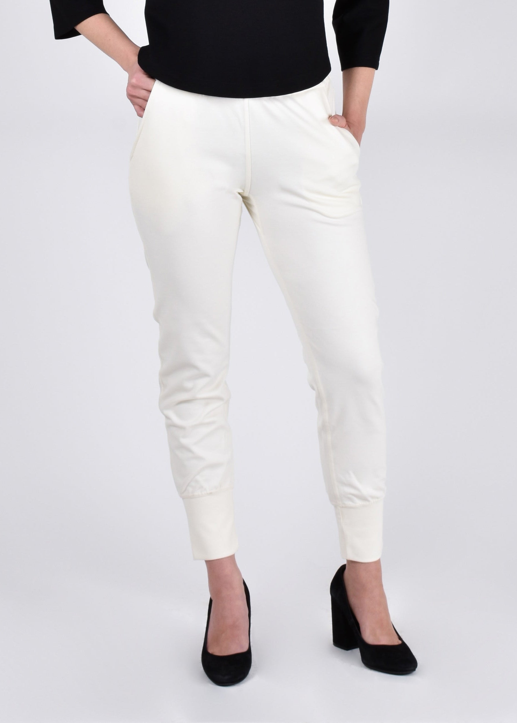 Mocking J Joggers in Cream - PARIDAEZ