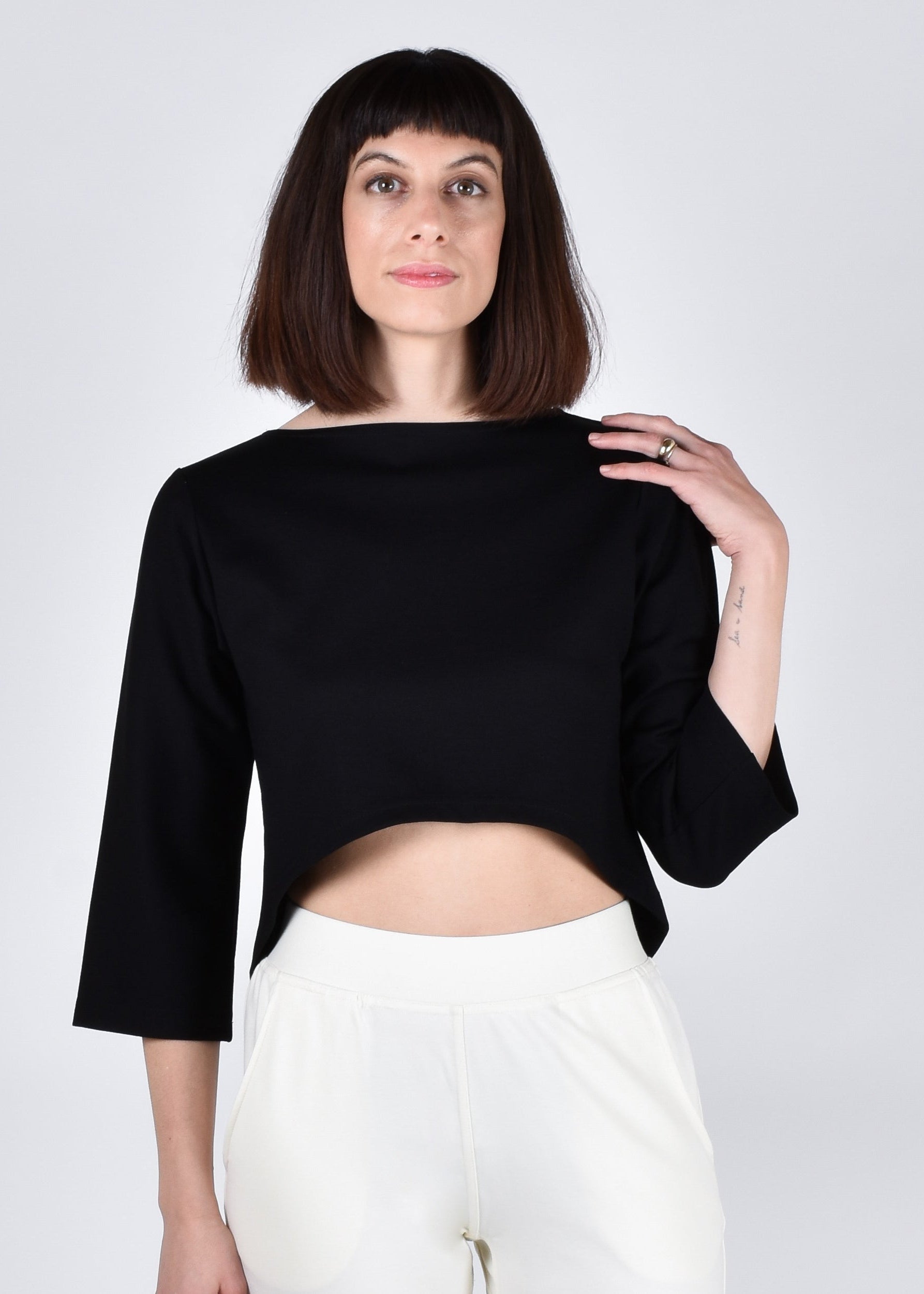 Ibis Top 2-in-1 in Black - PARIDAEZ