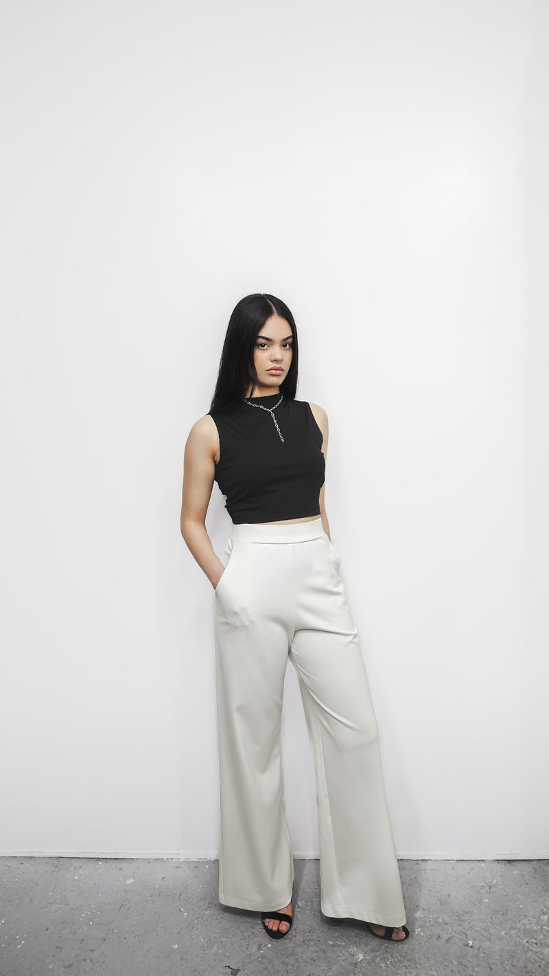 Twist Top Sleeveless 2-in-1 in Black