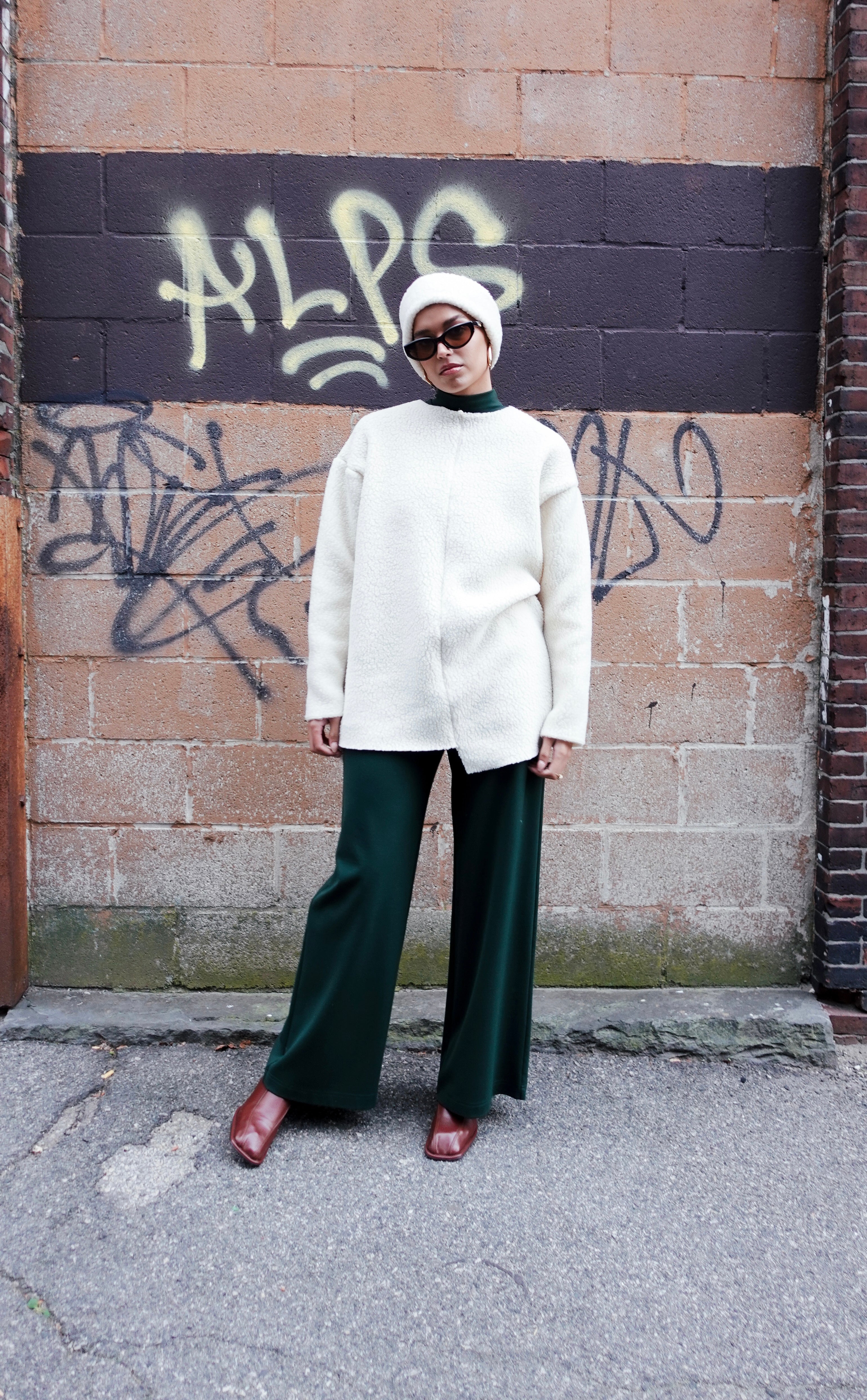 Polartec® Shearling Puffin Unisex Top 2-in-1 in Ivory