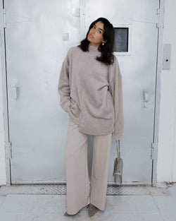 Polartec® Fuzzy Puffin Unisex Top 2-in-1 in Taupe