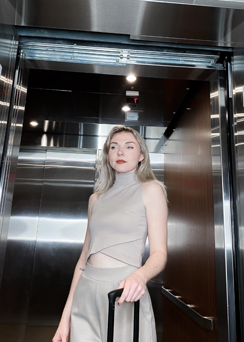 Plover Top 2-in-1 in Taupe