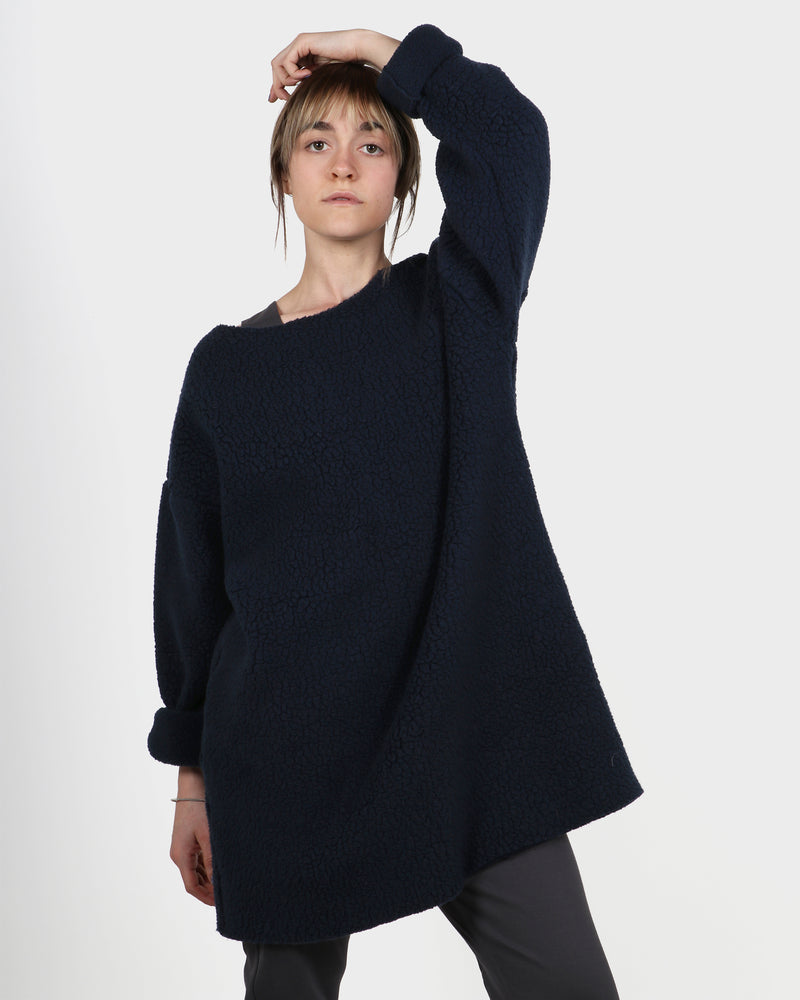 Cozy sweater for men and women. Unisex. Grey. Sustainable. sweatshirt